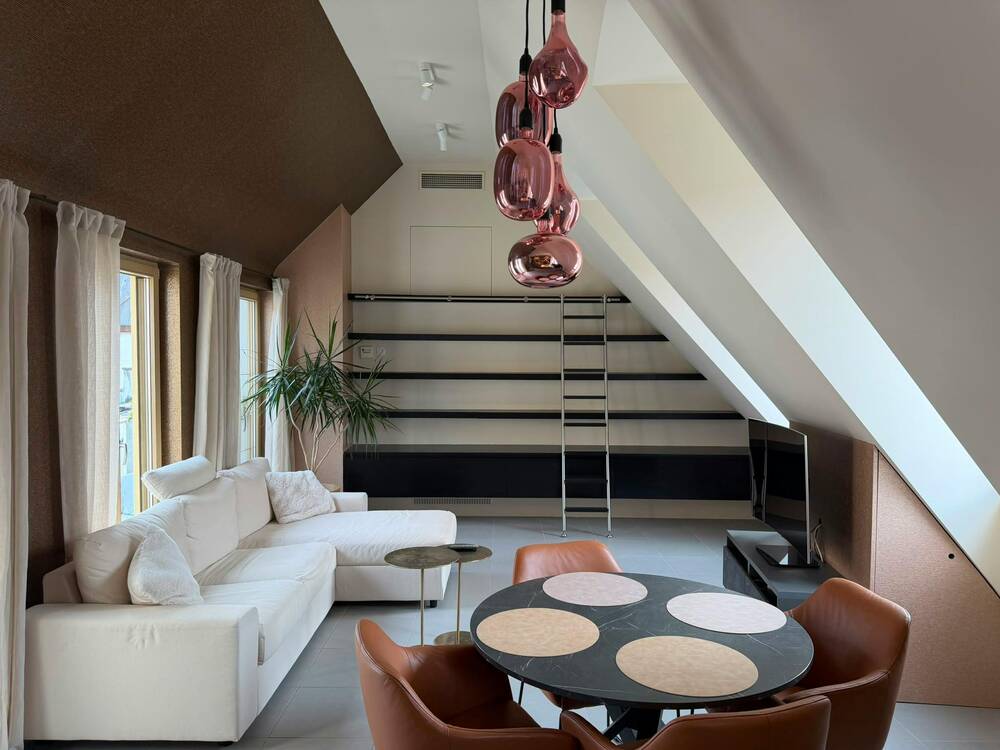 Appartement te  huur in Antwerpen 2000 2500.00€ 2 slaapkamers 100.00m² - Zoekertje 795340
