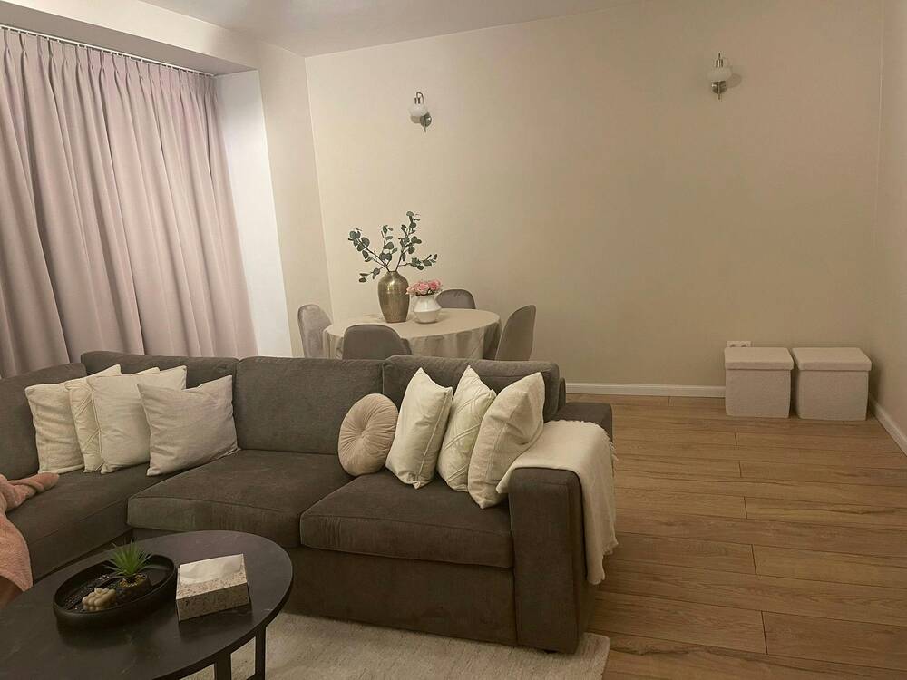 Appartement te  huur in Borgerhout 2140 2000.00€ 2 slaapkamers 80.00m² - Zoekertje 657102