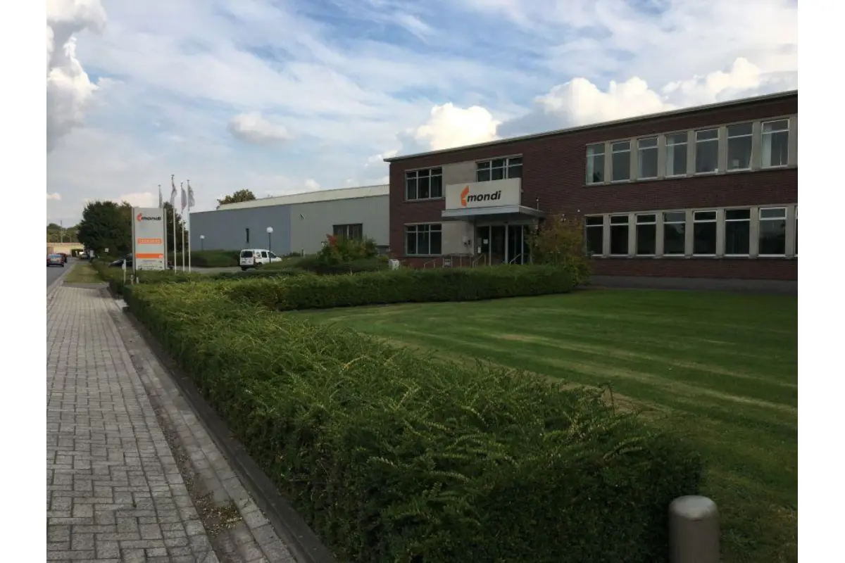 Handelszaak te  huur in Duffel 2570 3880.00€  slaapkamers m² - Zoekertje 1427