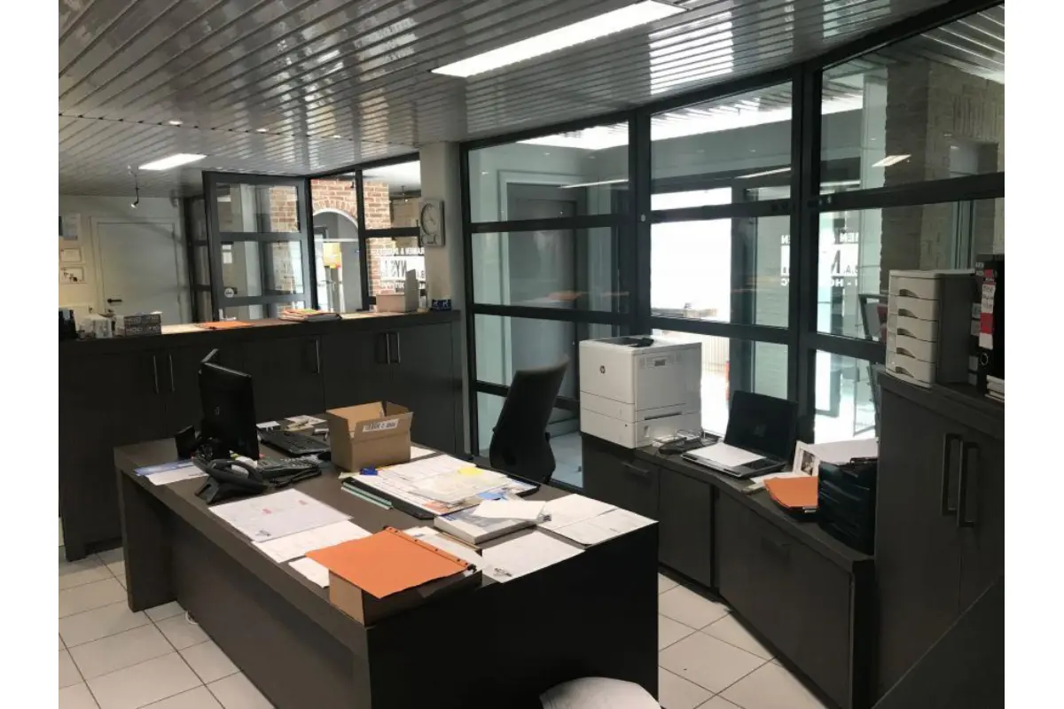 Handelszaak te  huur in Bouwel 2288 3041.67€  slaapkamers m² - Zoekertje 409