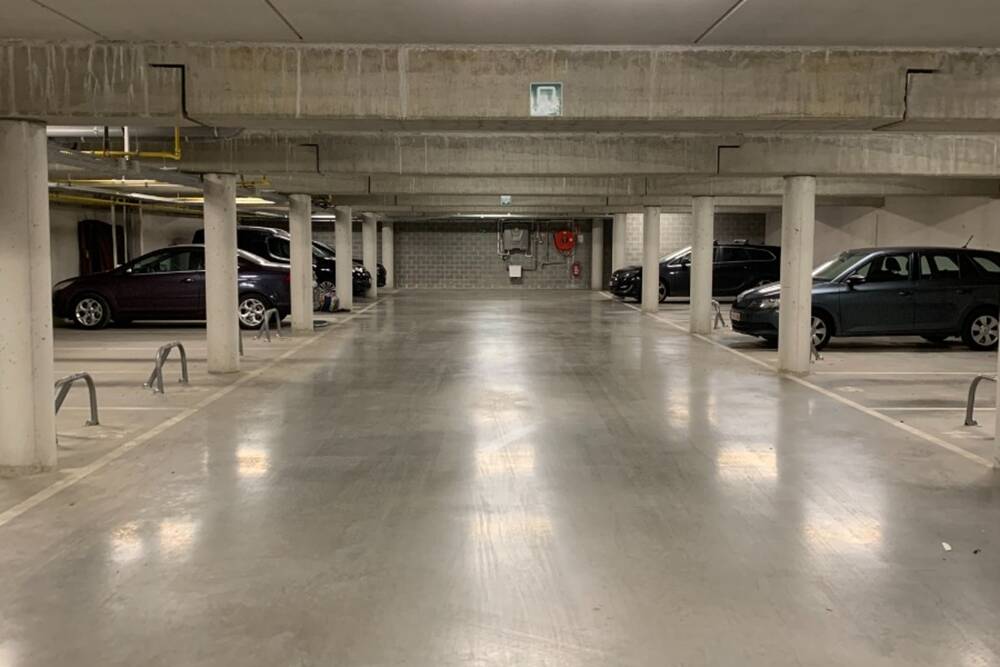 Parking & garage te  koop in Deurne 2100 18500.00€ 0 slaapkamers 12.50m² - Zoekertje 402865