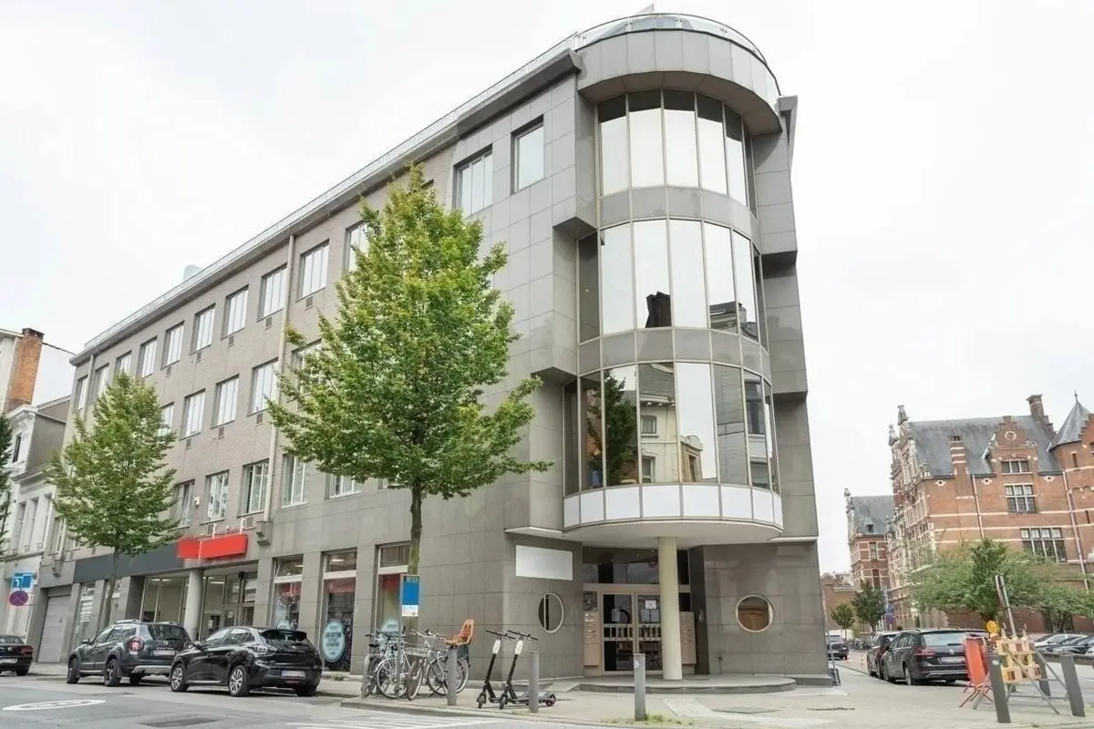 Handelszaak te  huur in Antwerpen 2018 359.00€ 0 slaapkamers m² - Zoekertje 1380