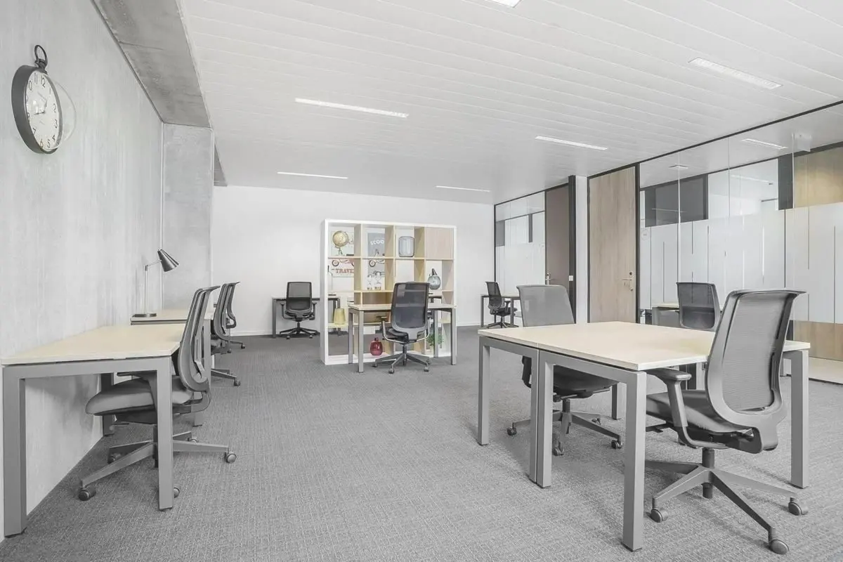 Handelszaak te  huur in Brecht 2960 4487.00€ 0 slaapkamers m² - Zoekertje 2140