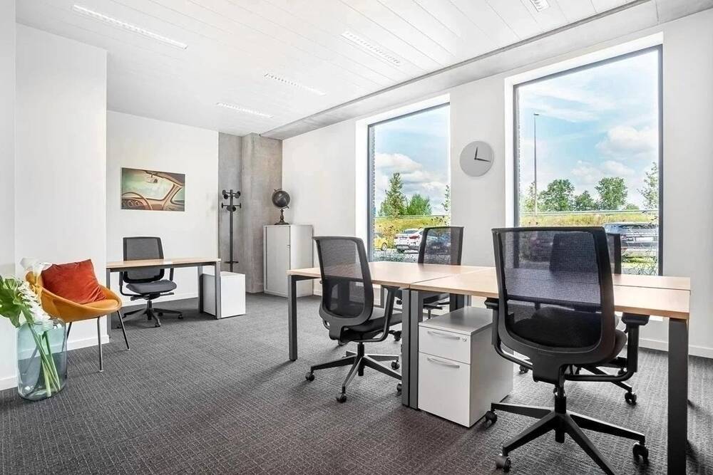 Handelszaak te huur in Brecht 2960 1579.00€ 0 slaapkamers m² - Zoekertje 2033
