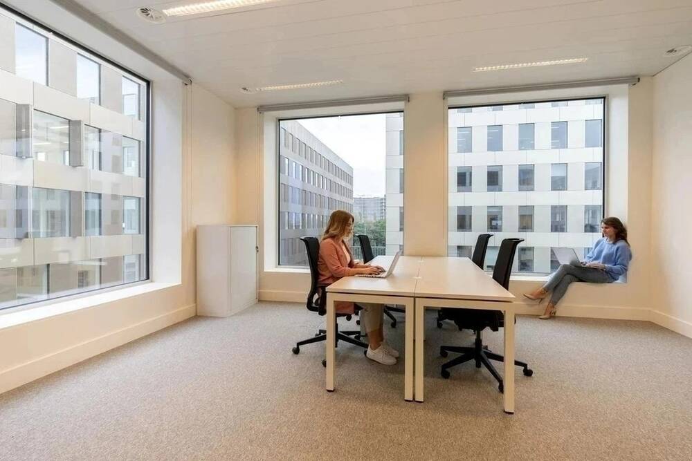 Handelszaak te  huur in Berchem 2600 2239.00€ 0 slaapkamers m² - Zoekertje 2570