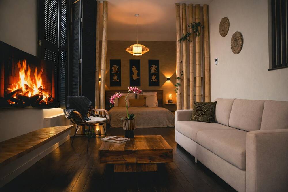 Appartement te  huur in Antwerpen 2000 2500.00€ 1 slaapkamers 80.00m² - Zoekertje 84107