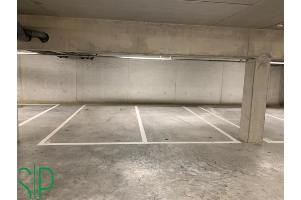 Parking te  koop in Geel 2440 17750.00€  slaapkamers m² - Zoekertje 2980
