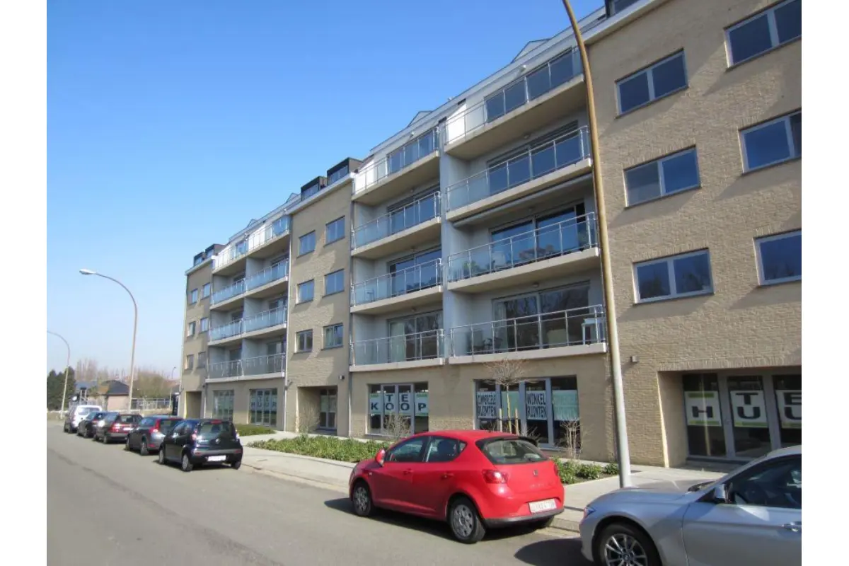 Handelszaak te  koop in Willebroek 2830 0.00€  slaapkamers m² - Zoekertje 2272