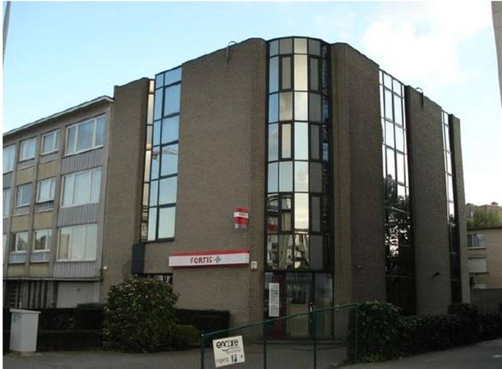 Handelszaak te  koop in Deurne 2100 1195000.00€  slaapkamers m² - Zoekertje 1665