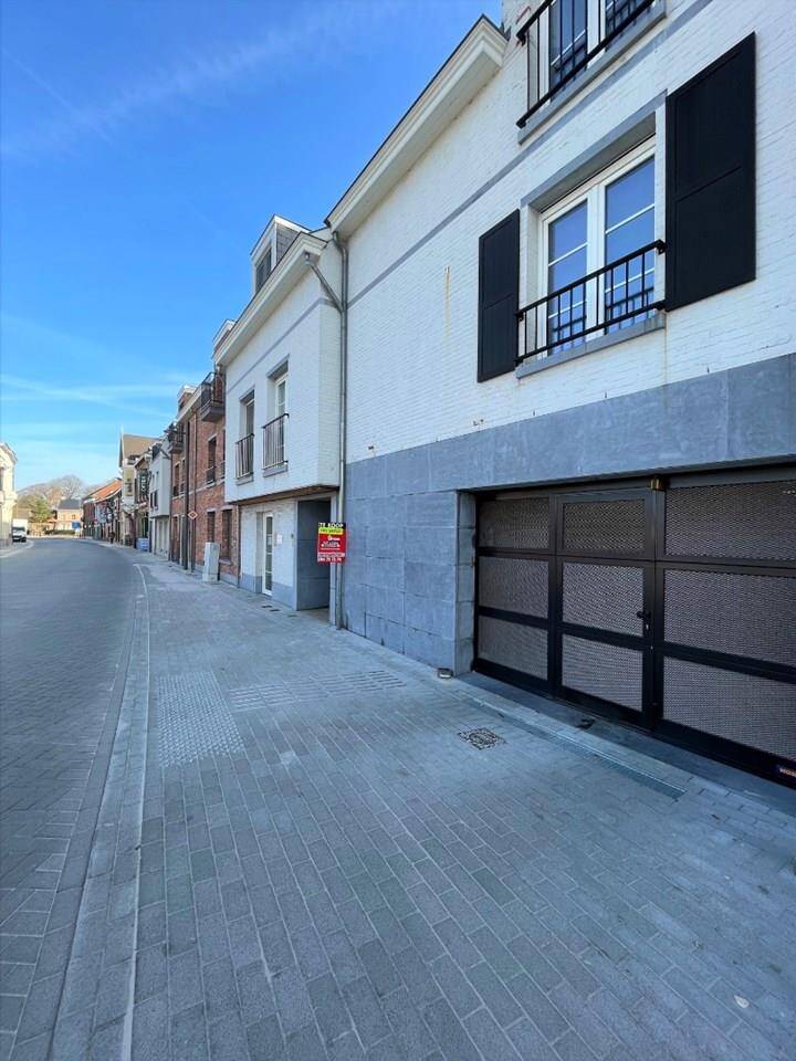 Parking & garage te  koop in Kasterlee 2460 20000.00€  slaapkamers m² - Zoekertje 3428