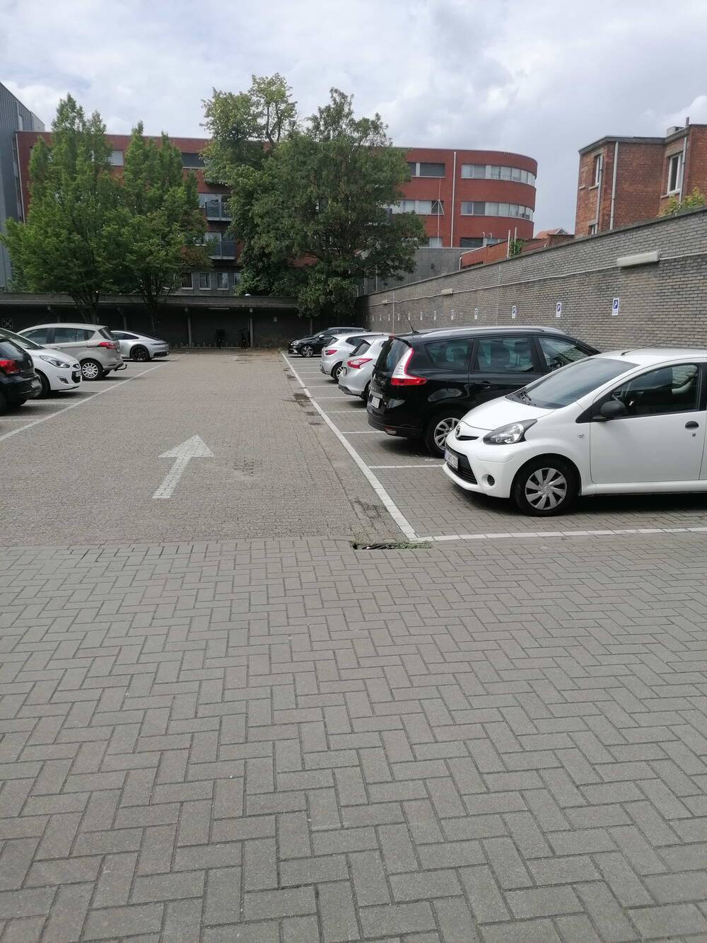 Parking te  huur in Antwerpen 2000 48.00€ 0 slaapkamers m² - Zoekertje 1363021