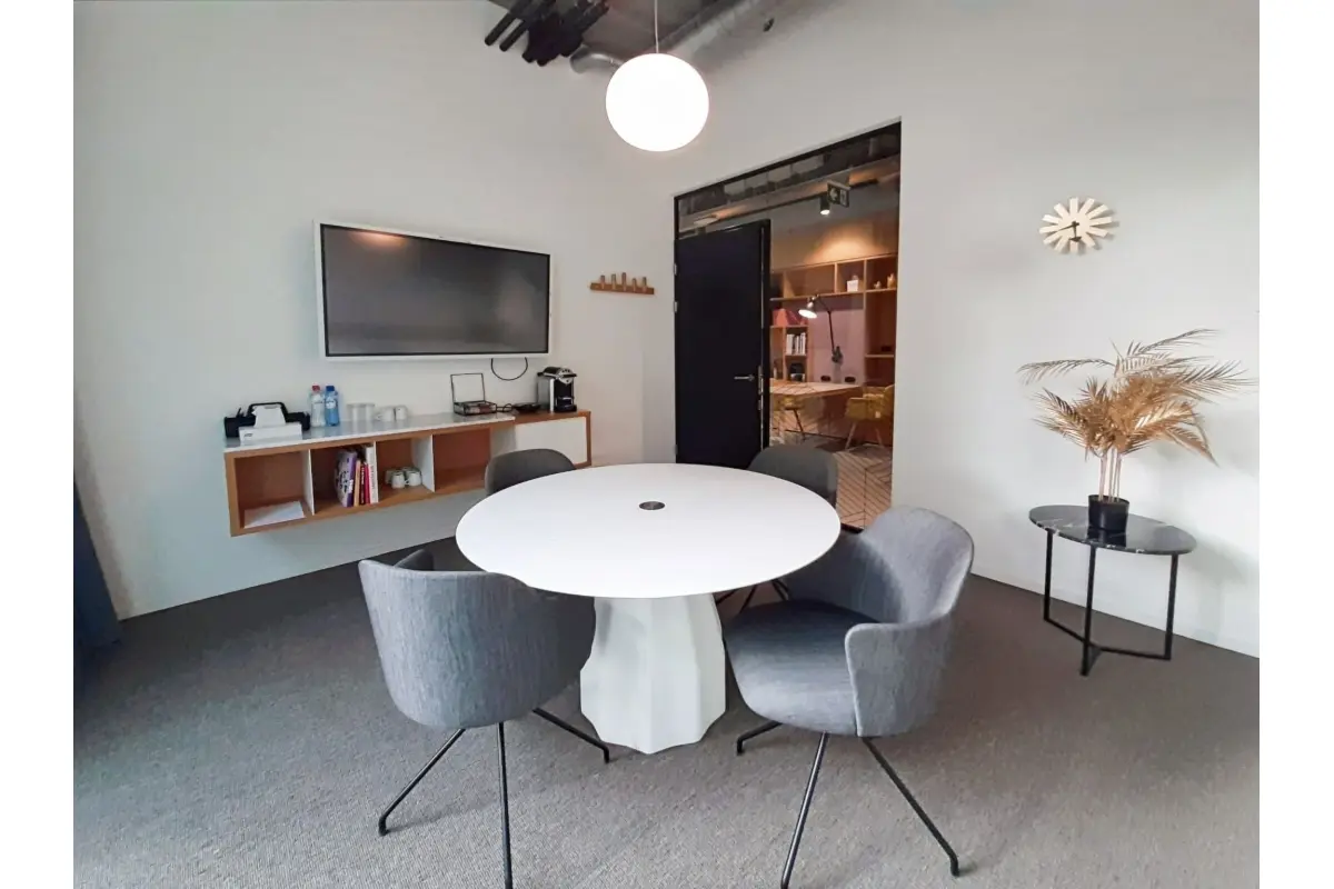 Handelszaak te  huur in Merksem 2170 1739.00€ 0 slaapkamers m² - Zoekertje 3054