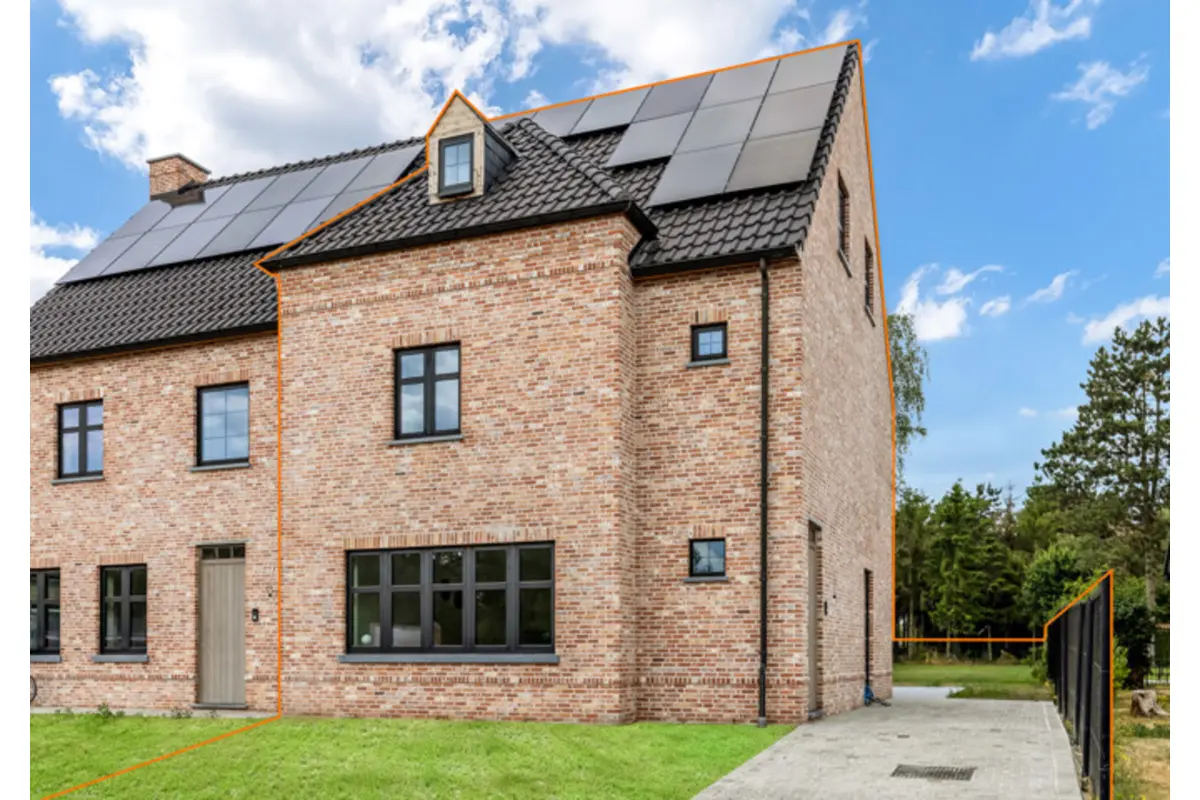 Villa te  koop in Balen 2490 447500.00€ 5 slaapkamers m² - Zoekertje 7868