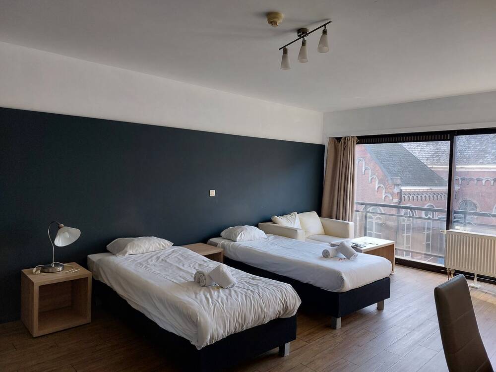 Appartement te  huur in Mechelen 2800 1374.00€ 1 slaapkamers m² - Zoekertje 1021205