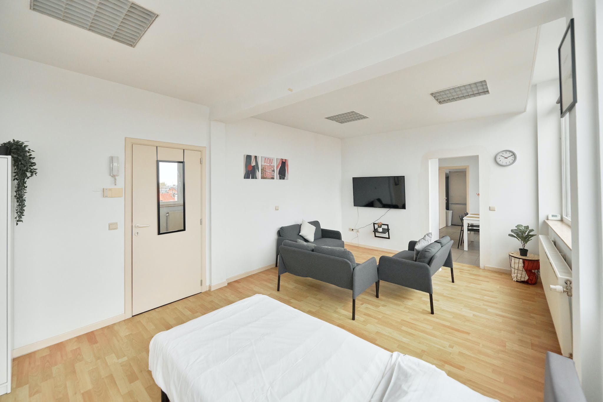 Appartement te  huur in Borgerhout 2140 2500.00€ 2 slaapkamers 100.00m² - Zoekertje 1021301