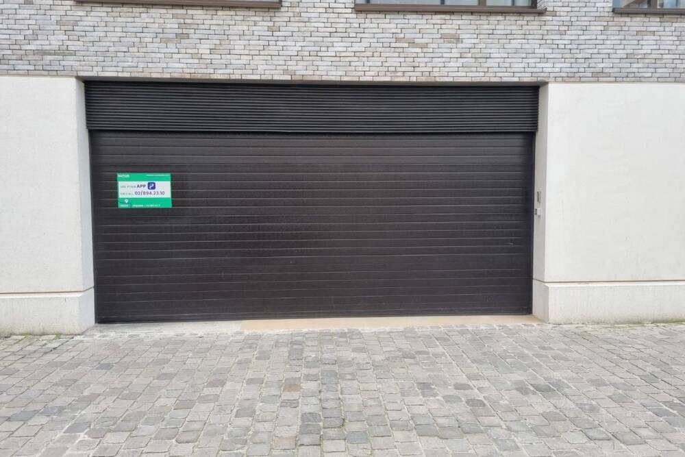 Parking & garage te  huur in Antwerpen 2000 99.00€ 0 slaapkamers m² - Zoekertje 1365677