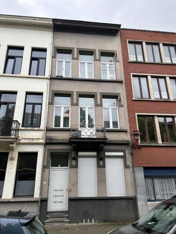 Appartementsgebouw te  koop in Antwerpen 2060 399000.00€ 5 slaapkamers 302.00m² - Zoekertje 1365506