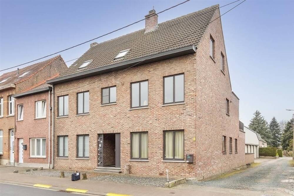 Appartementsgebouw te  koop in Sint-Katelijne-Waver 2860 688000.00€ 6 slaapkamers m² - Zoekertje 1116729