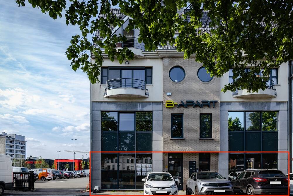 Handelszaak te koop in Mechelen 2800 558000.00€ slaapkamers 230.00m² - Zoekertje 12509