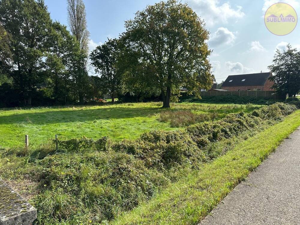 Grond te  koop in Laakdal 2430 570000.00€  slaapkamers m² - Zoekertje 18031