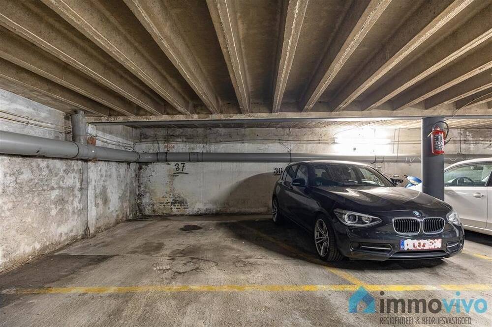 Parking & garage te  koop in Deurne 2100 17500.00€  slaapkamers 20.00m² - Zoekertje 1369088