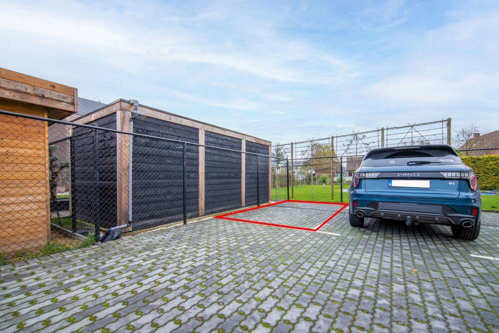 Parking & garage te  huur in Niel 2845 80.00€  slaapkamers m² - Zoekertje 1167359