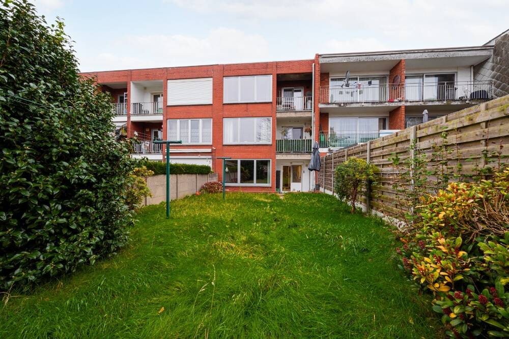 Appartement te  koop in Zwijndrecht 2070 225000.00€ 1 slaapkamers 78.00m² - Zoekertje 1202757