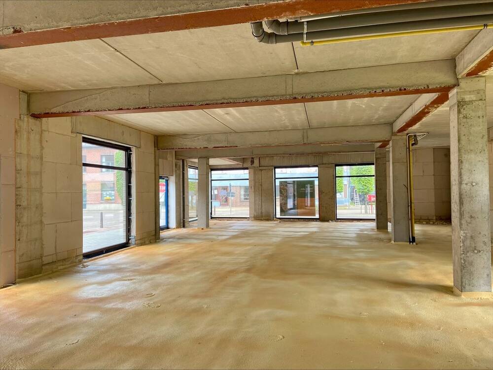 Handelszaak te koop in Geel 2440 295000.00€ slaapkamers 236.00m² - Zoekertje 25549