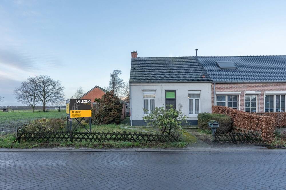 Huis te  koop in Weelde 2381 195000.00€ 2 slaapkamers 95.00m² - Zoekertje 1232703