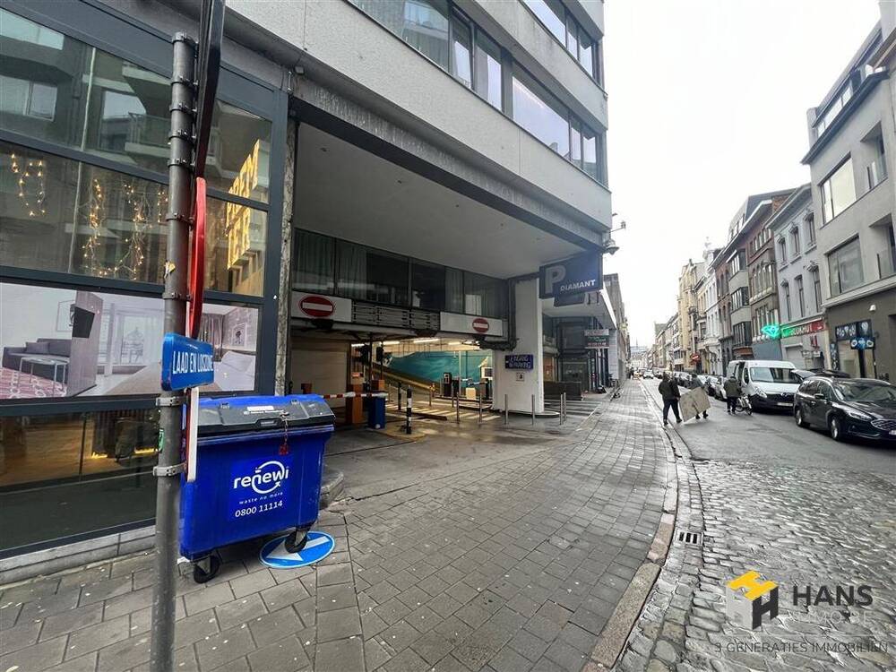 Parking & garage te koop in Antwerpen 2018 25000.00€ slaapkamers m² - Zoekertje 25915