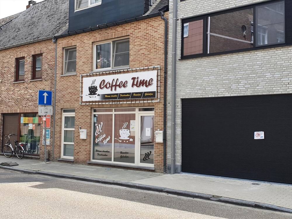 Handelszaak te huur in Mol 2400 900.00€ slaapkamers m² - Zoekertje 28528