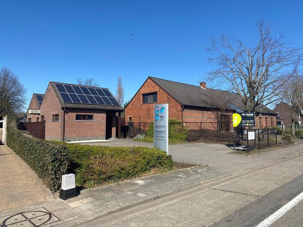 Handelszaak te huur in Mol 2400 950.00€ slaapkamers m² - Zoekertje 29001