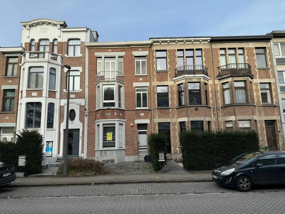 Appartementsgebouw te  koop in Berchem 2600 649000.00€ 4 slaapkamers m² - Zoekertje 1374511