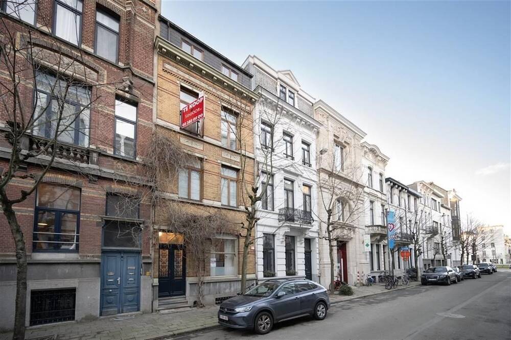 Huis te  koop in Antwerpen 2000 664000.00€ 5 slaapkamers 240.00m² - Zoekertje 1375460