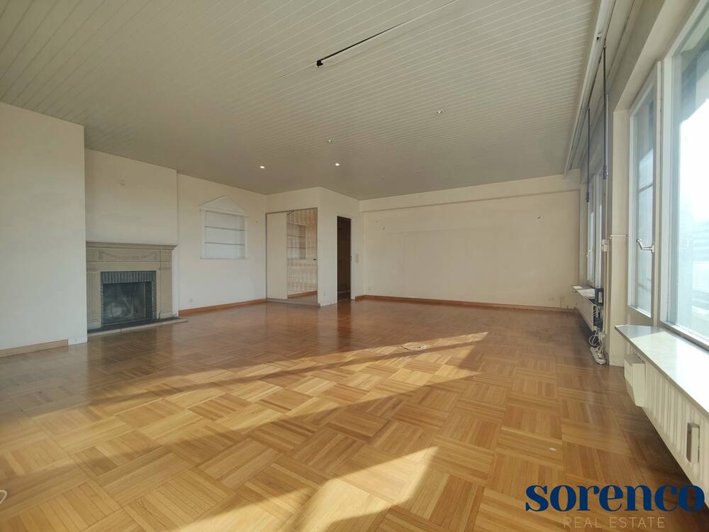 Appartement te koop in Berchem 2600 280000.00€ 3 slaapkamers 120.00m² - Zoekertje 29929