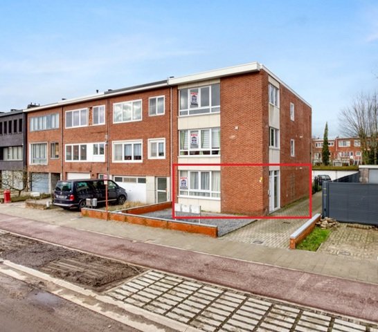 Appartement te  koop in Wijnegem 2110 249000.00€ 1 slaapkamers 75.00m² - Zoekertje 1391913
