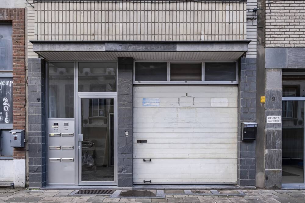 Parking & garage te  huur in Antwerpen 2060 725.00€  slaapkamers 150.00m² - Zoekertje 1296921