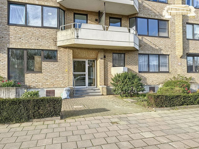 Appartement te  koop in Ekeren 2180 197500.00€ 2 slaapkamers 90.00m² - Zoekertje 277430