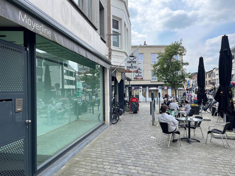 Handelszaak te huur in Herentals 2200 2335.00€ slaapkamers 355.00m² - Zoekertje 35279