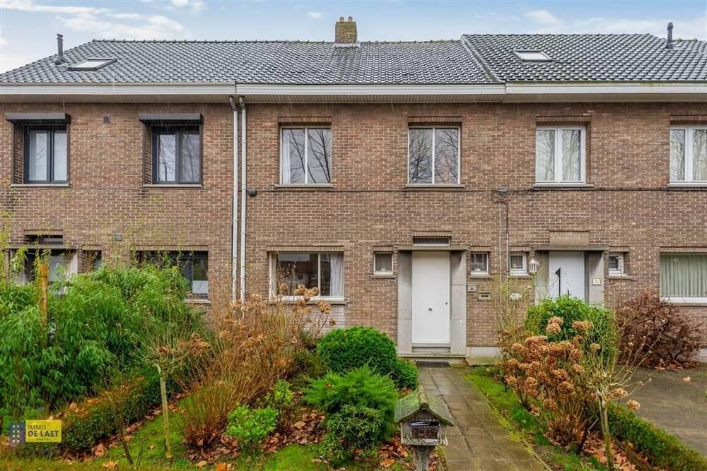 Huis te  koop in Berchem 2600 250000.00€ 3 slaapkamers 115.00m² - Zoekertje 1313181