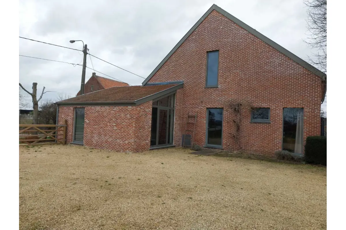 Handelszaak te  huur in Meerhout 2450 400.00€  slaapkamers 22.00m² - Zoekertje 37580