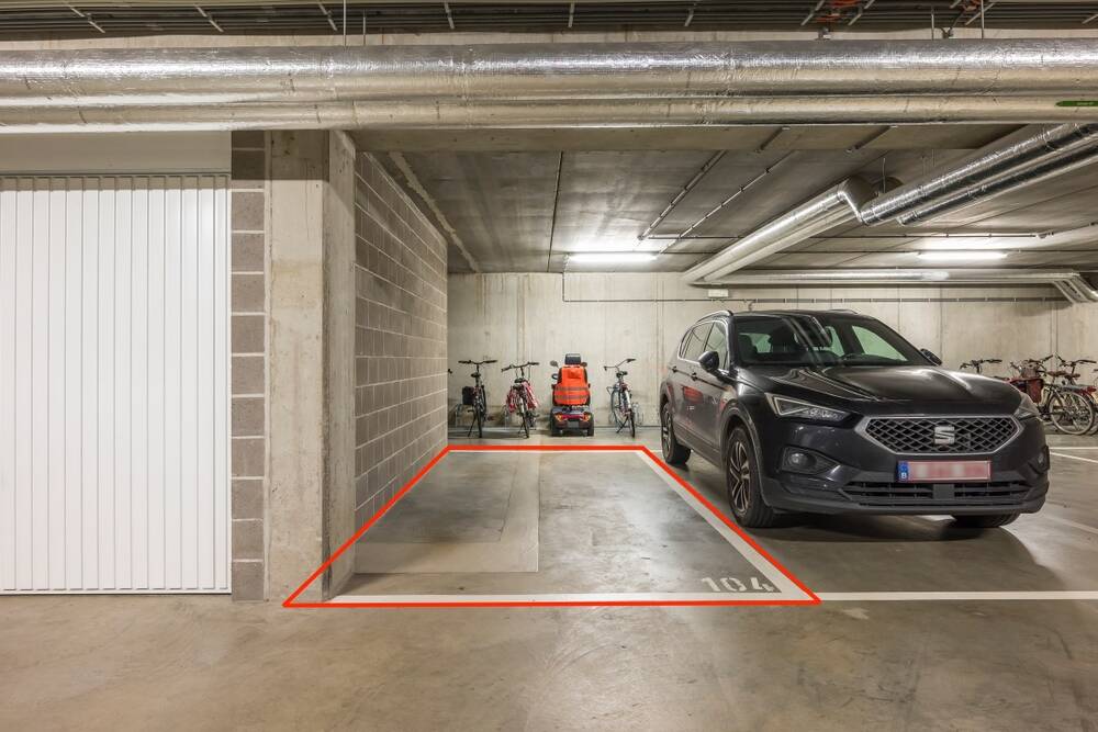 Parking & garage te  koop in Antwerpen 2050 25000.00€ 0 slaapkamers 12.00m² - Zoekertje 1305298