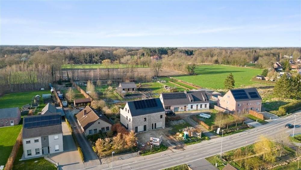 Huis te  koop in Heist-op-den-Berg 2220 525000.00€ 3 slaapkamers 212.37m² - Zoekertje 1315520