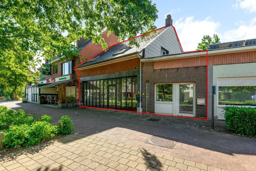 Huis te  koop in Lichtaart 2460 248000.00€ 3 slaapkamers 205.00m² - Zoekertje 1322875