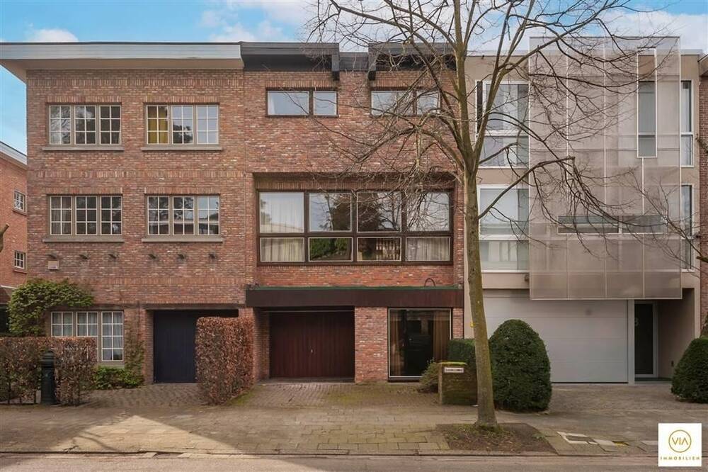 Huis te  koop in Wilrijk 2610 797000.00€ 4 slaapkamers 281.00m² - Zoekertje 1330206