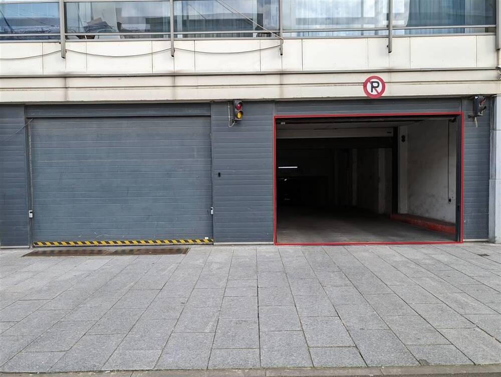 Parking & garage te  huur in Antwerpen 2000 100.00€  slaapkamers m² - Zoekertje 1331802