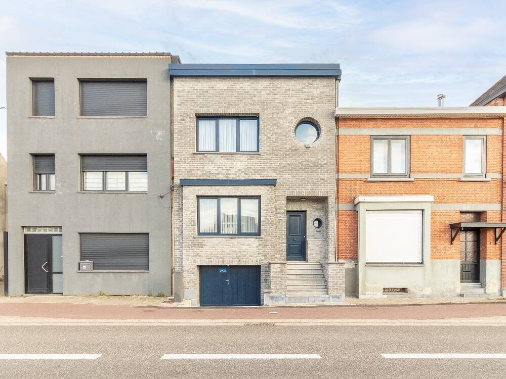 Huis te  koop in Aartselaar 2630 350000.00€ 3 slaapkamers 133.35m² - Zoekertje 1331737