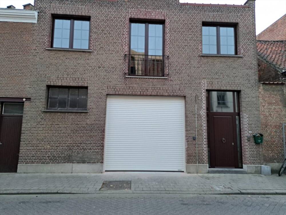 Handelszaak te  huur in Heist-op-den-Berg 2220 500.00€  slaapkamers m² - Zoekertje 1332120