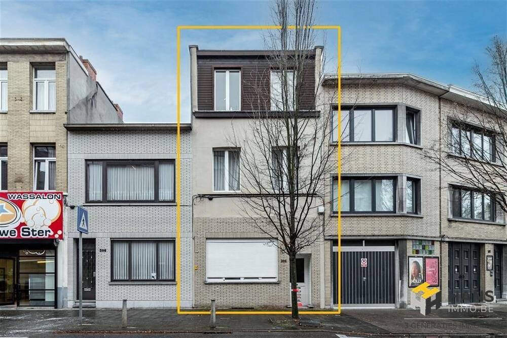 Appartementsgebouw te  koop in Antwerpen 2020 325000.00€ 4 slaapkamers 176.00m² - Zoekertje 1333705