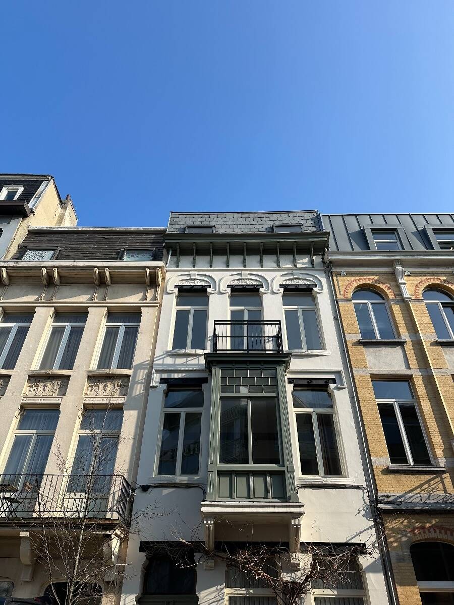 Appartement te  huur in Antwerpen 2018 2000.00€ 3 slaapkamers 197.49m² - Zoekertje 1337226